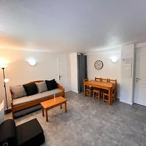 vars-appart-spacieux-rnov-4-couchages-dans-chalet.fr-provencehotel.com/