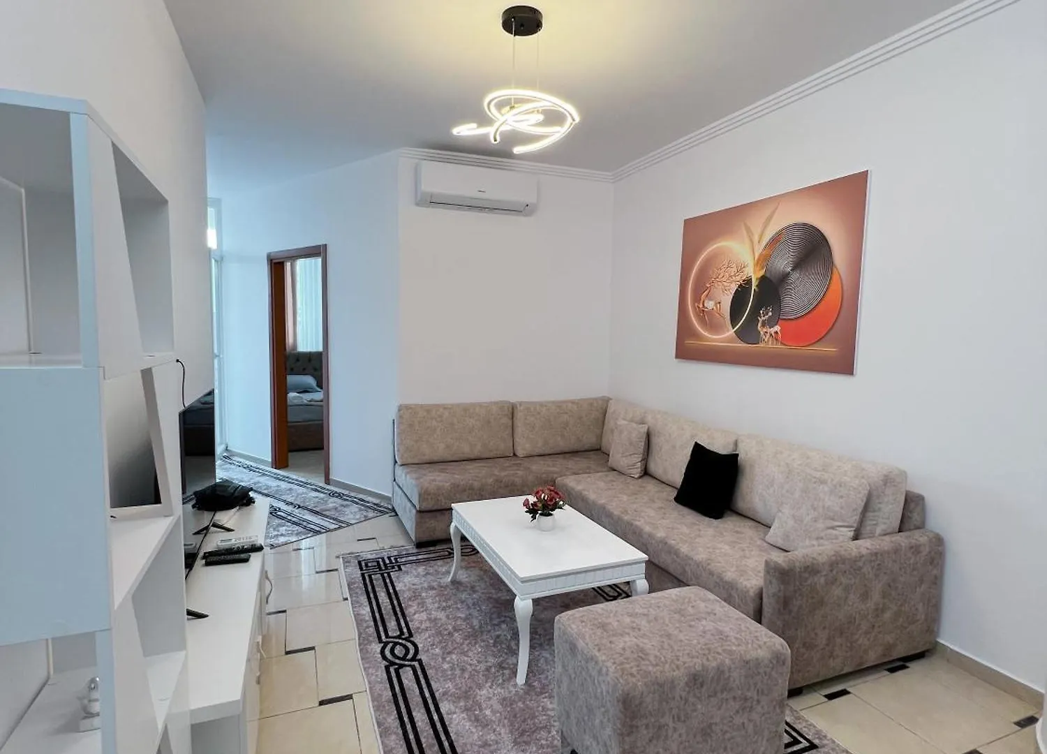 Tirana City Rental Apartments 0*,